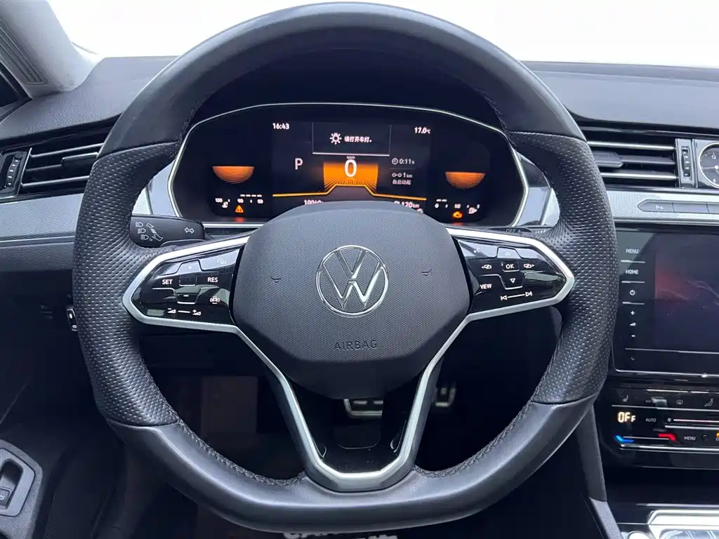 Volkswagen Magotan 2023 2 Million Units Anniversary Edition 330TSI DSG Leading Type фото 21