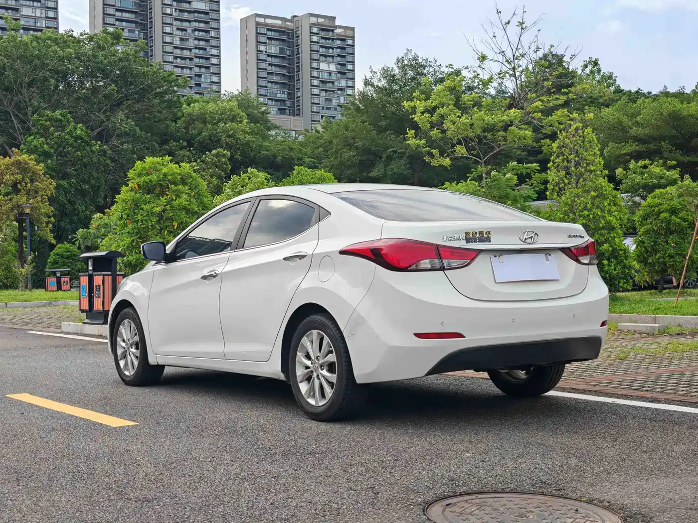 Hyundai Langdong 2016 1.6L Manual Fashion Model фото 14