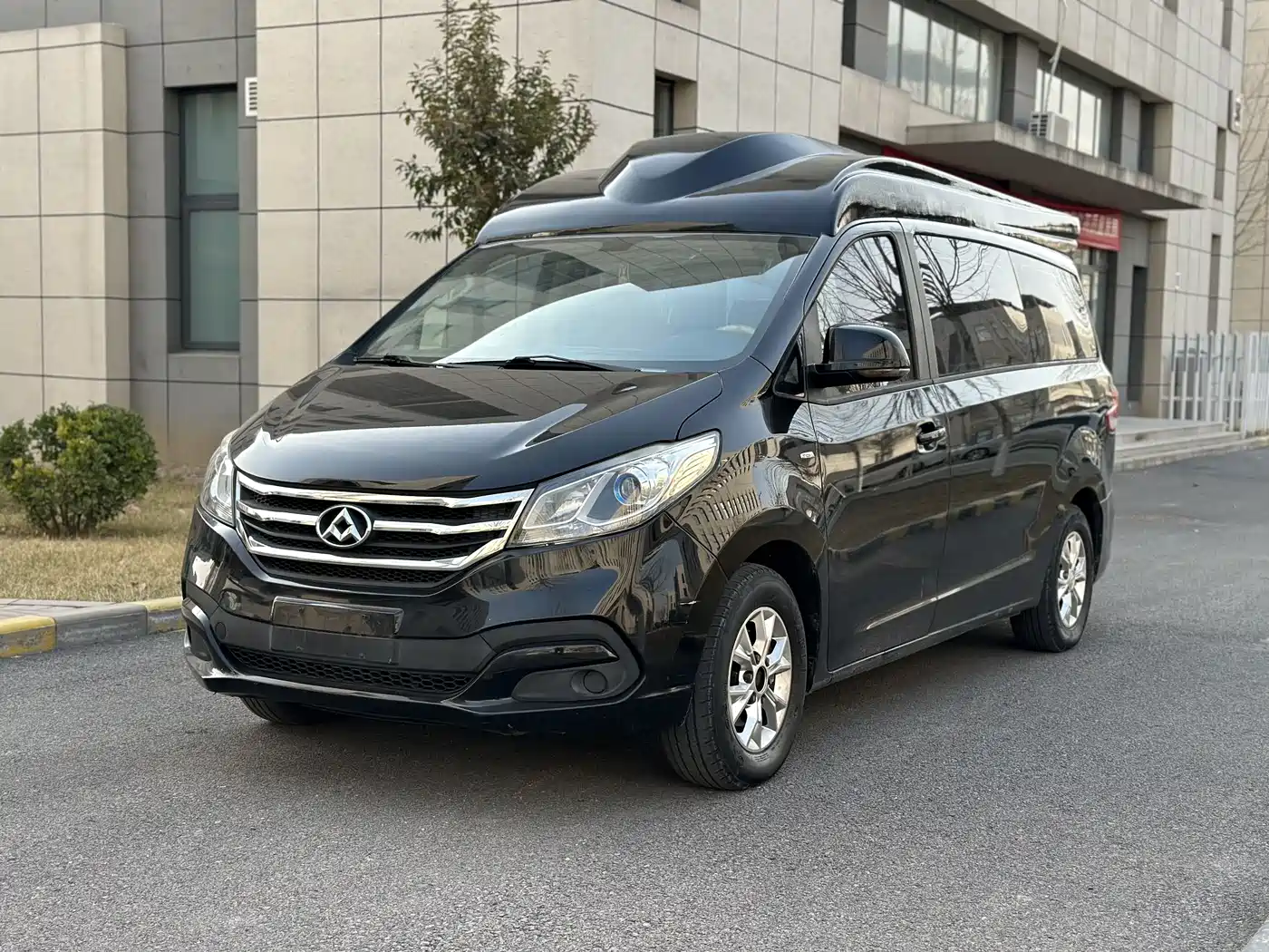 SAIC Maxus Maxus G10 2016 2.0T Automatic Elite