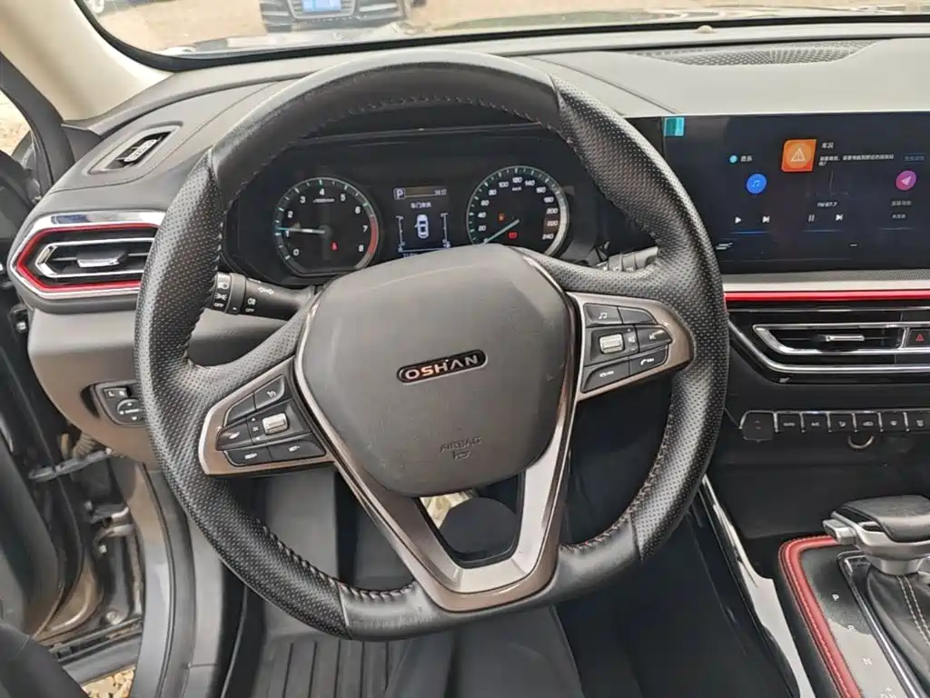 Photo 11 - Changan Oshan Changan Oushang X5