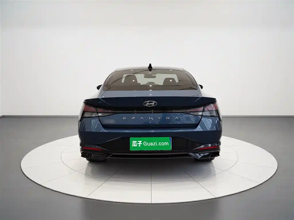 Hyundai Elantra 2021 1.5L CVT GLX Elite Edition фото 6