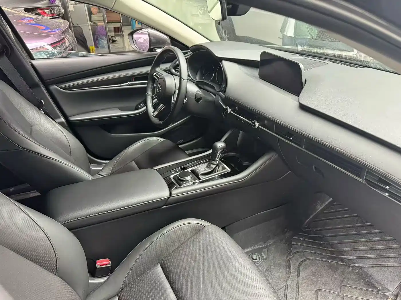 MAZDA 3 ANGKESAILA