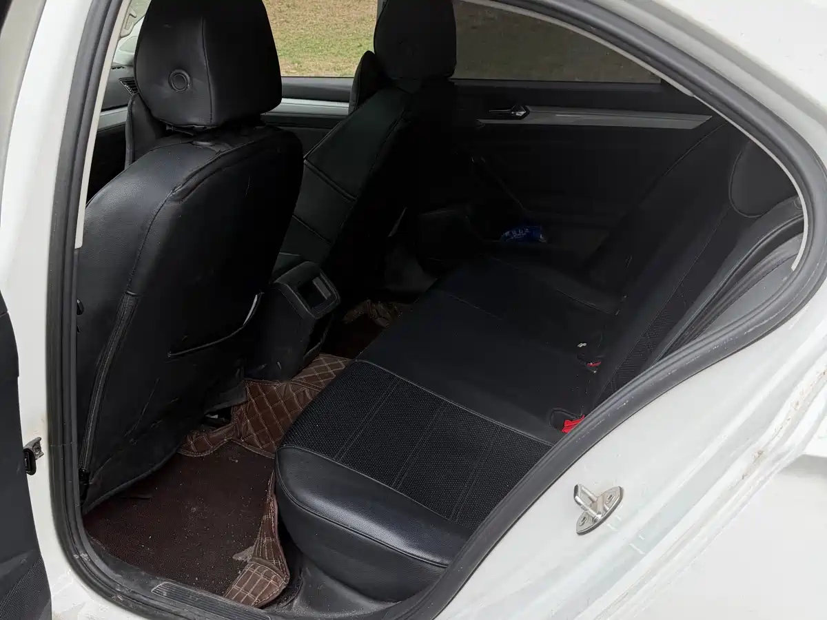 Volkswagen Lamando 2018 280TSI DSG Comfort Edition фото 12