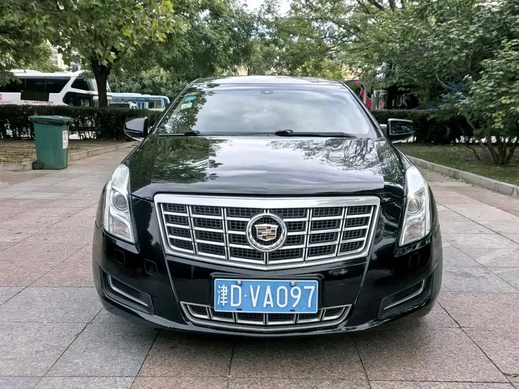 صورة 6 - Cadillac XTS