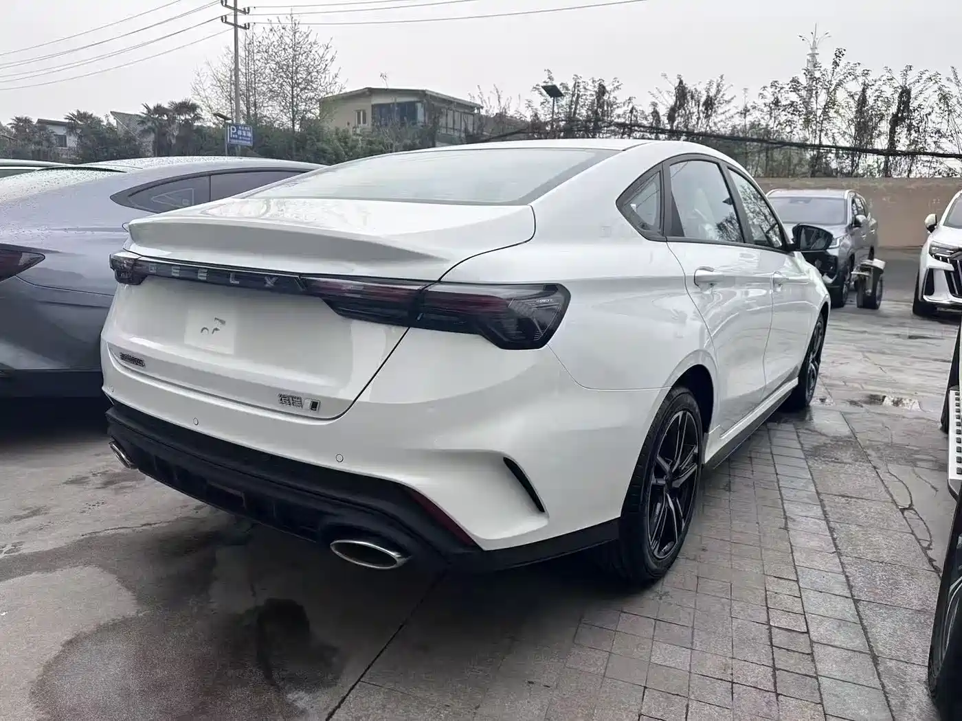 GEELY AUTOMOBILE BINRUI