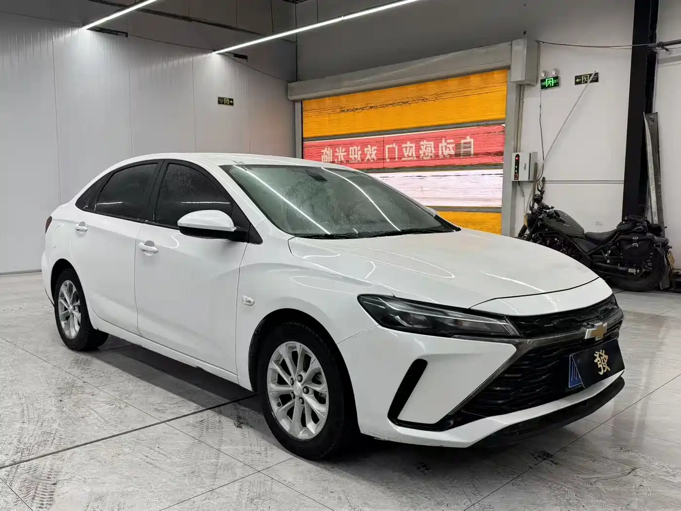 CHEVROLET CRUZE