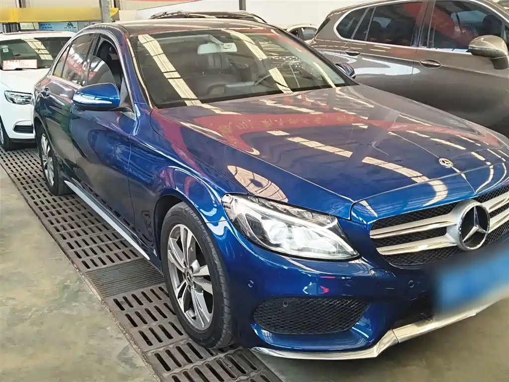 Mercedes-Benz C-Class 2017 Facelift C 200 L Sport Edition фото 4