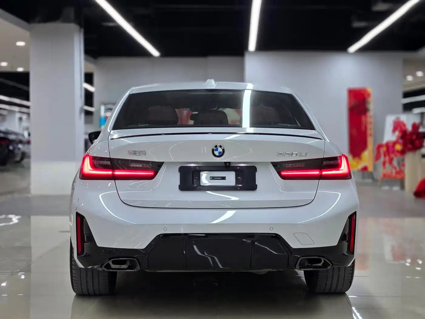 Фото 8 - BMW 3 Series