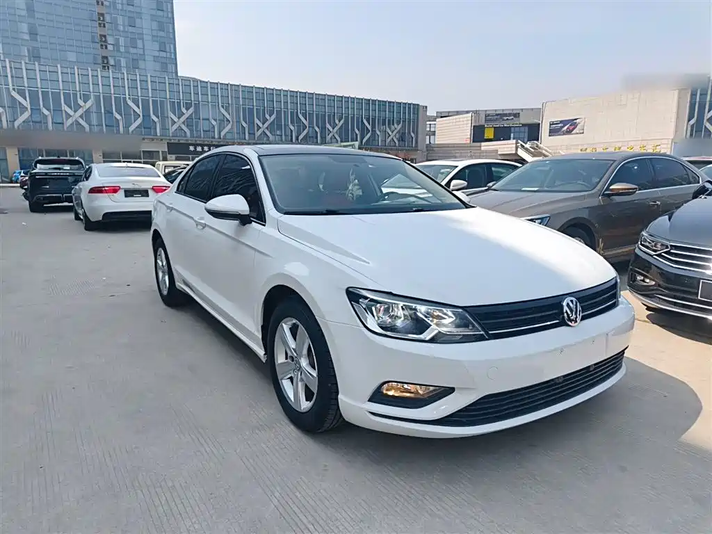 Volkswagen Lamando 2018 230TSI DSG Trend Edition фото 22