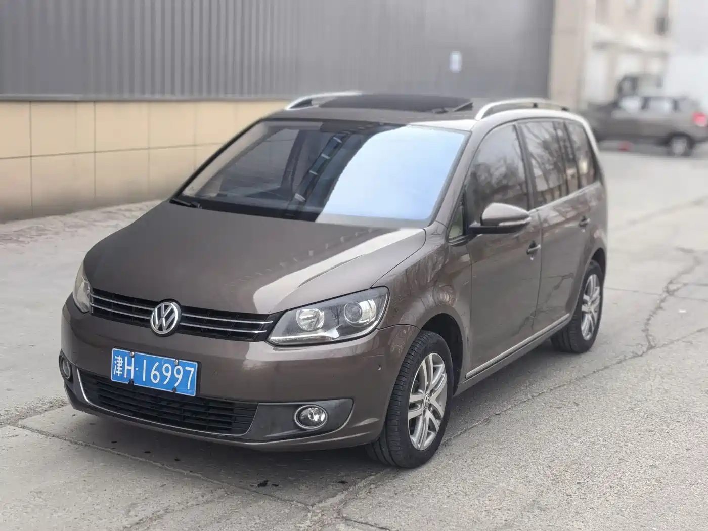 Volkswagen Touran 2011 1.4T DSG Intelligent Elite 5-seater