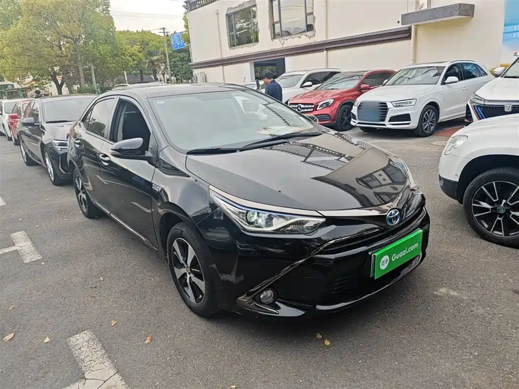 Toyota Levin Twin Engine E+ 2019 1.8PH V E-CVT Luxury Edition фото 22