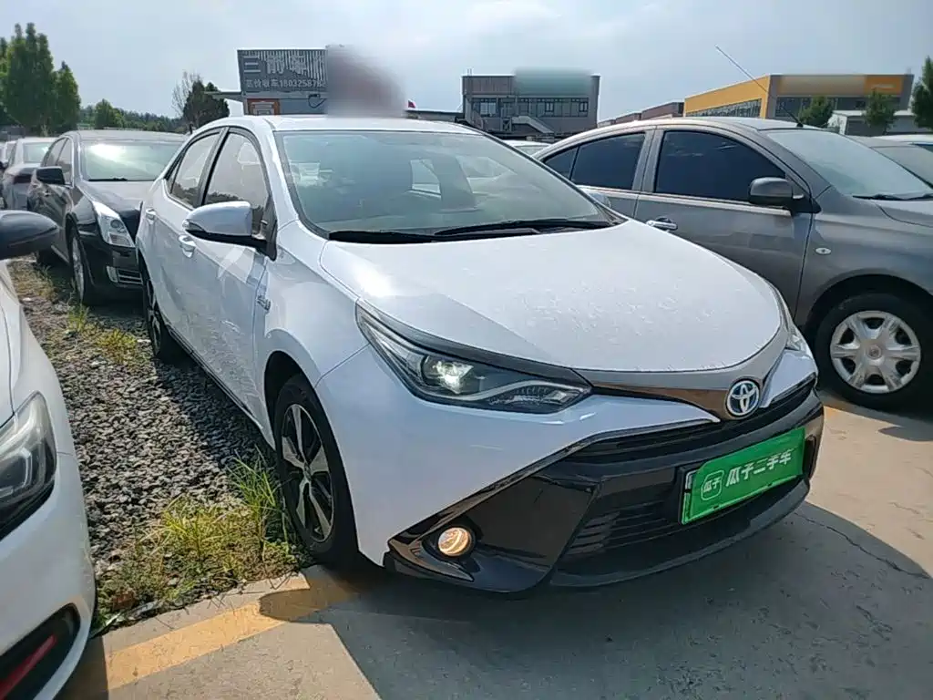 Фото 4 - Toyota Levin Twin Engine E+