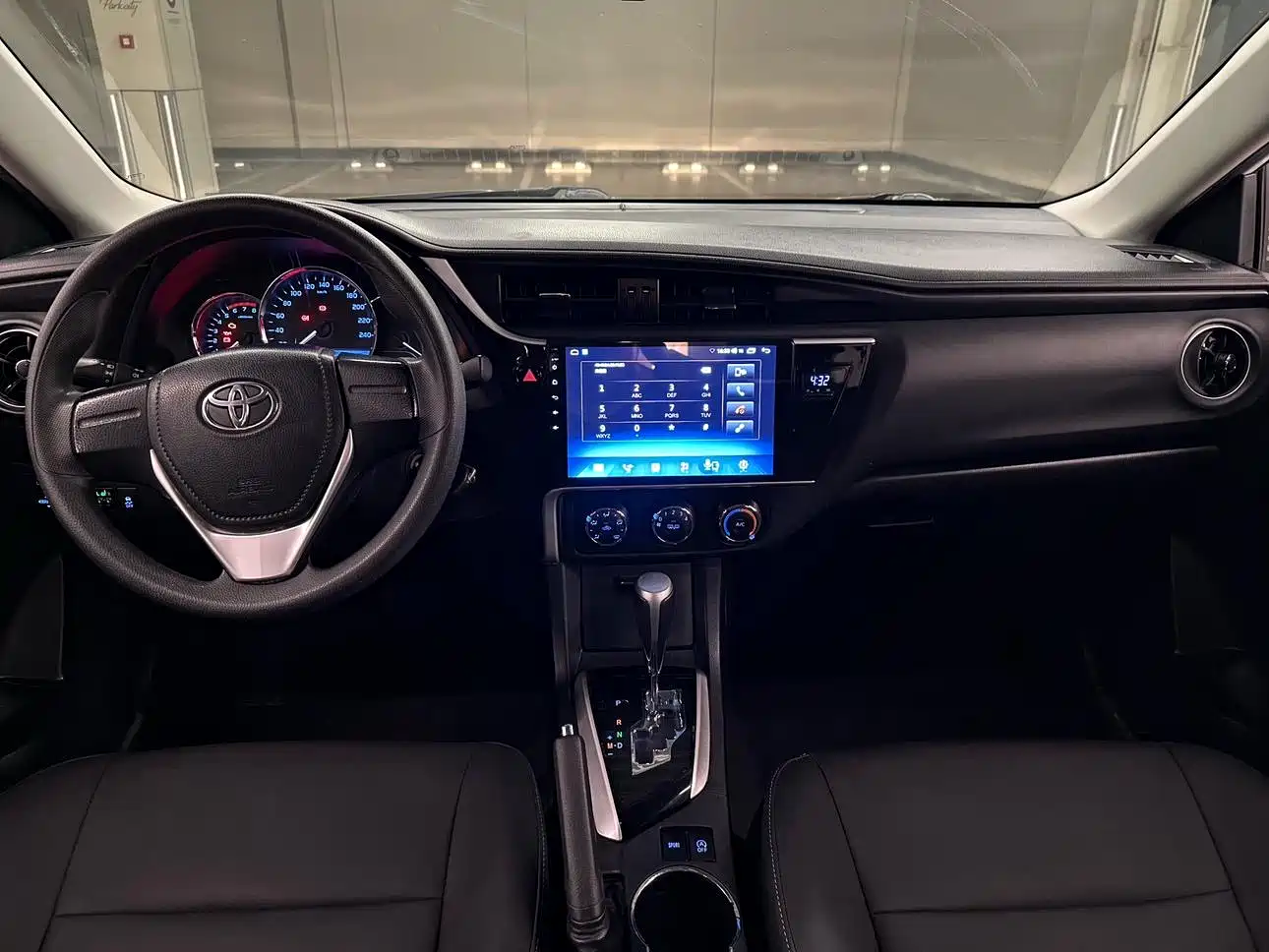 Toyota Corolla 2017 Facelift 1.2T S-CVT GL фото 11