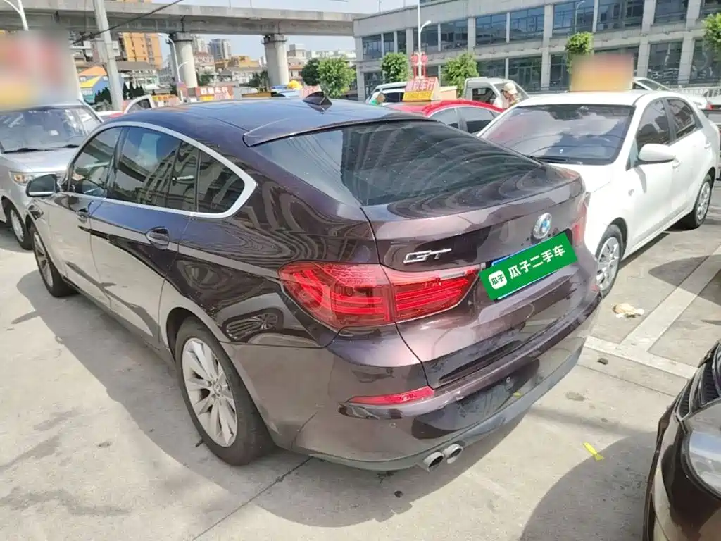 BMW 5 Series GT 2015 2014 528i Leading