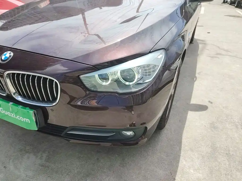 BMW 5 Series GT 2015 2014 528i Leading