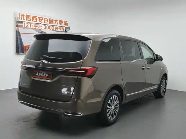 Buick GL8 2020 Land Business Class 652T Premium — фото 2