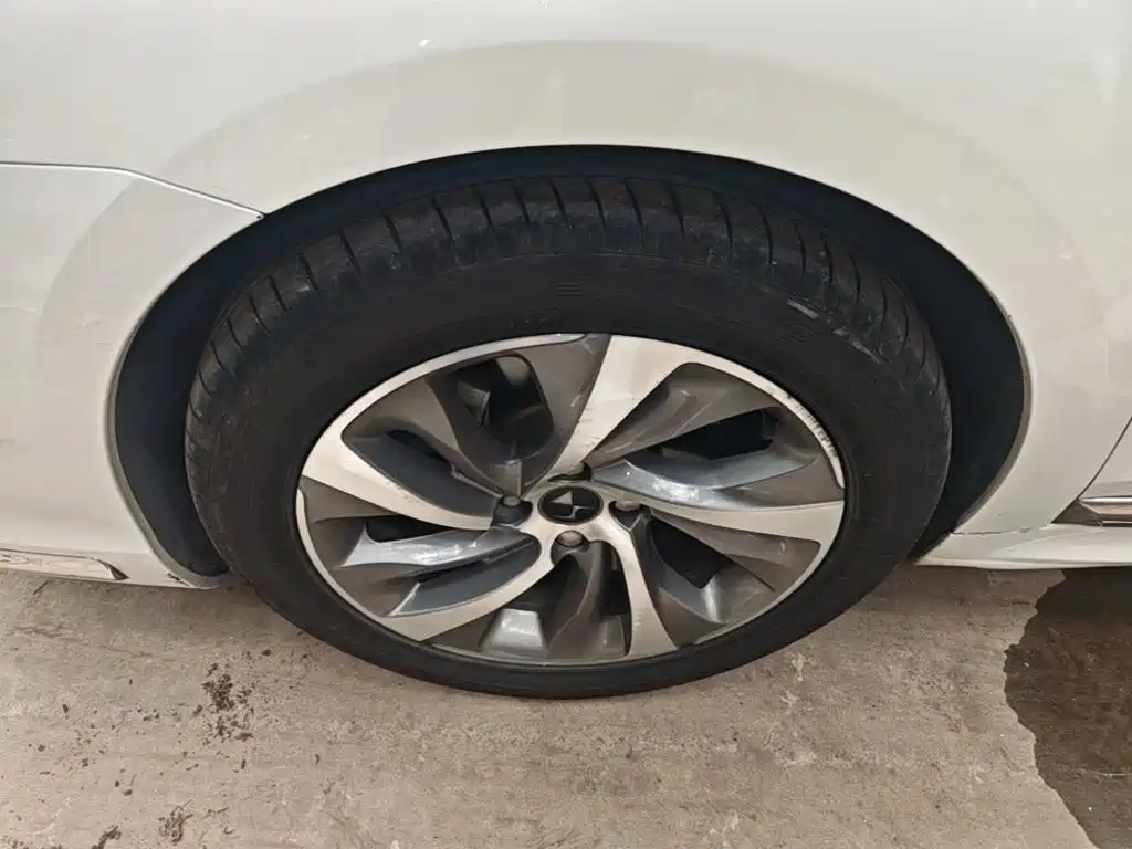DS 5LS 2016 2015 1.6T Elegance THP160