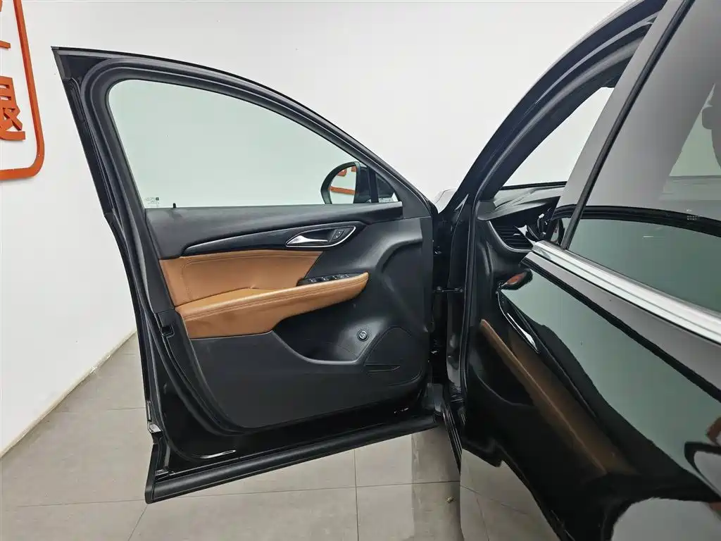 Buick Envision S 2020 Envision S 652T AWD Luxury фото 8