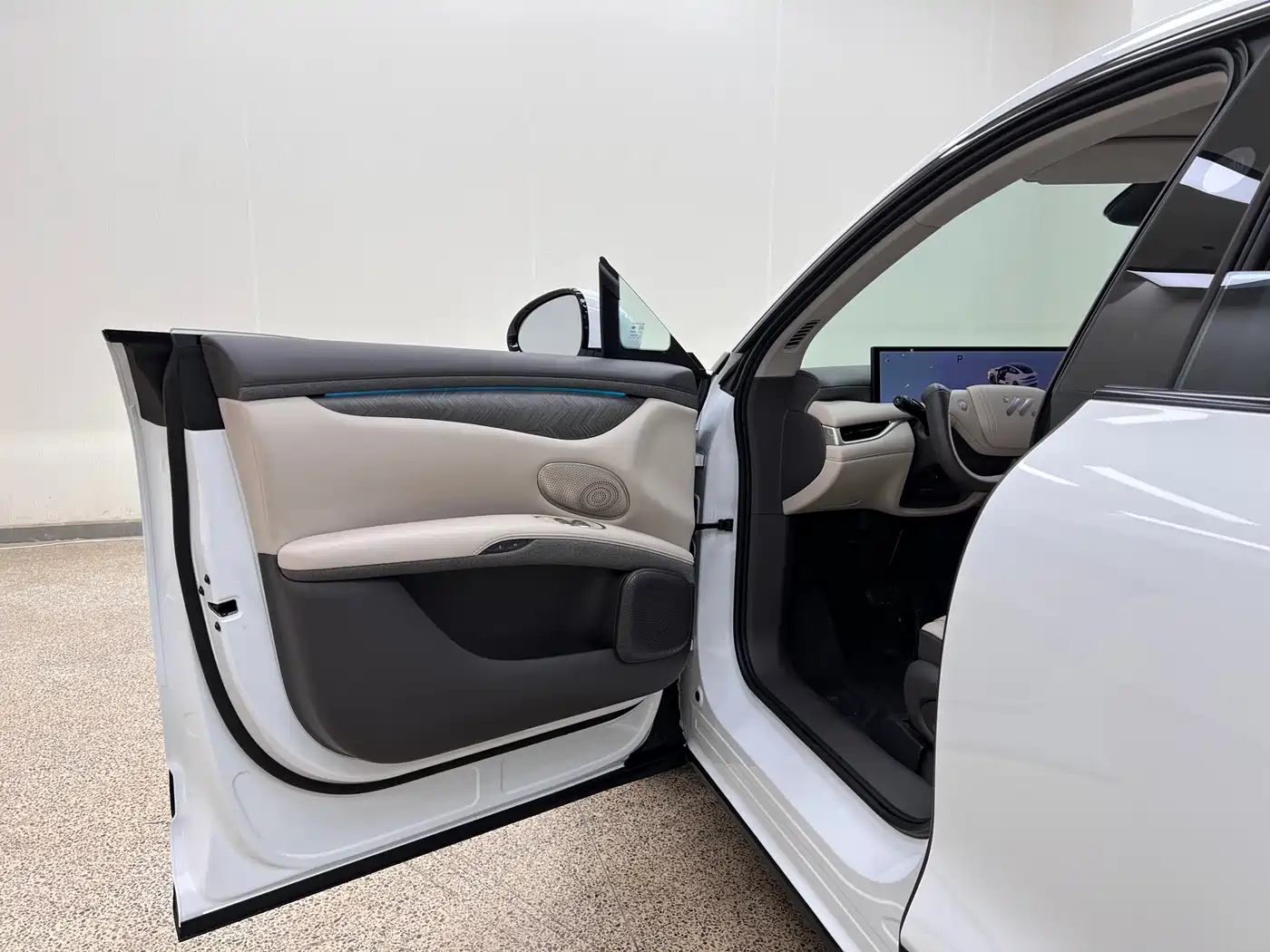 ZHIJI AUTOMOBILE ZHIJI LS6