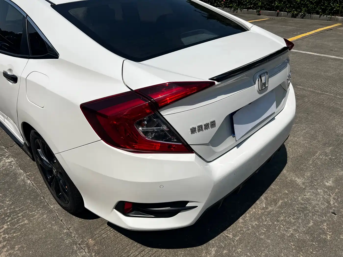 Фото 16 - Honda Civic