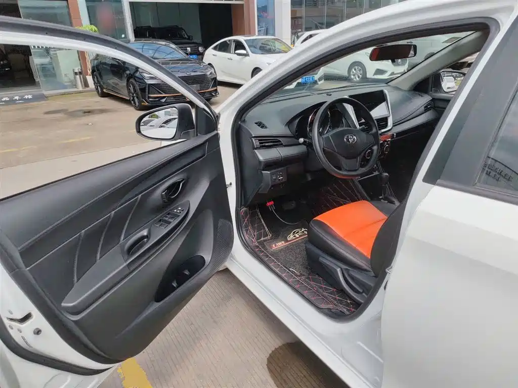 Toyota YARiS L Zhi Xiang 2019 1.5E CVT Charming China VI фото 16