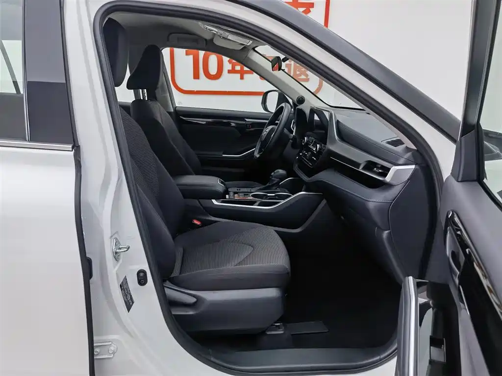 Toyota Highlander 2024 2.5L Smart Hybrid 4WD Elite 7-seater фото 23