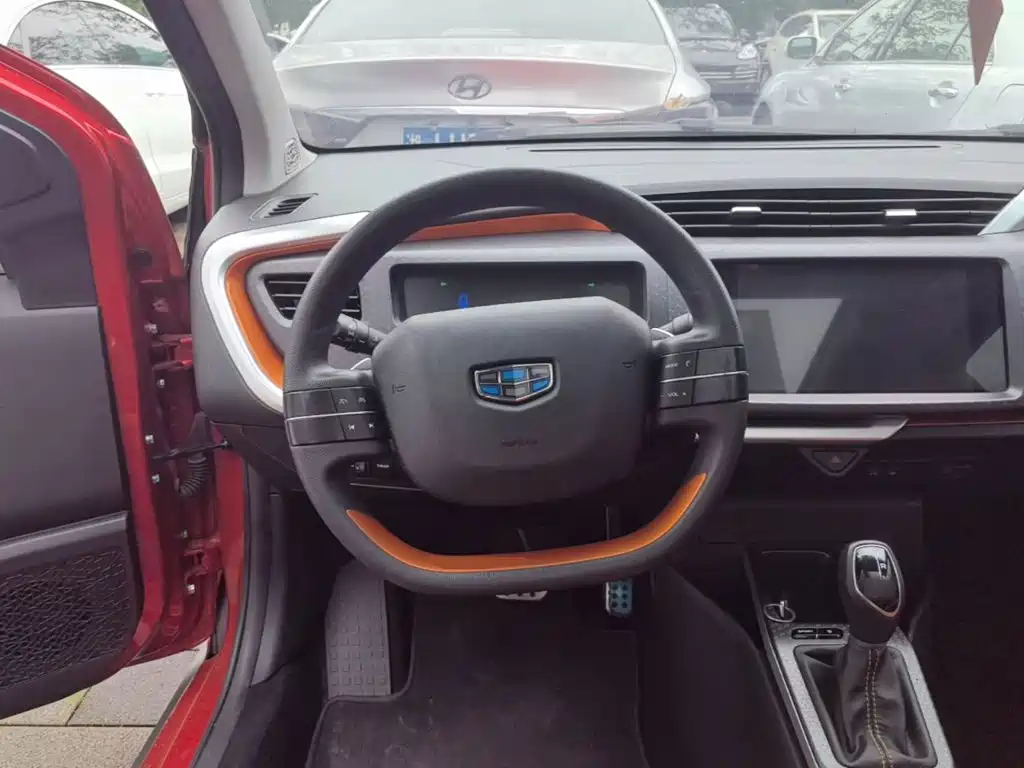 Geely Yuanjing X1 2018 2017 1.3L Auto Player Edition