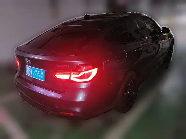 BMW 3 Series GT 2020 320i M Sport Package — фото 2