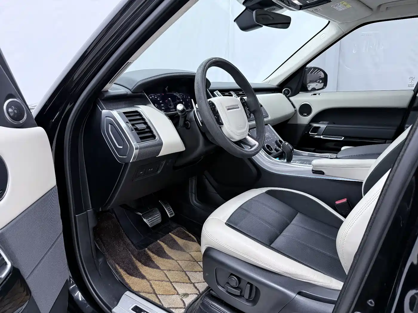 Фото 4 - Land Rover Range Rover Sport