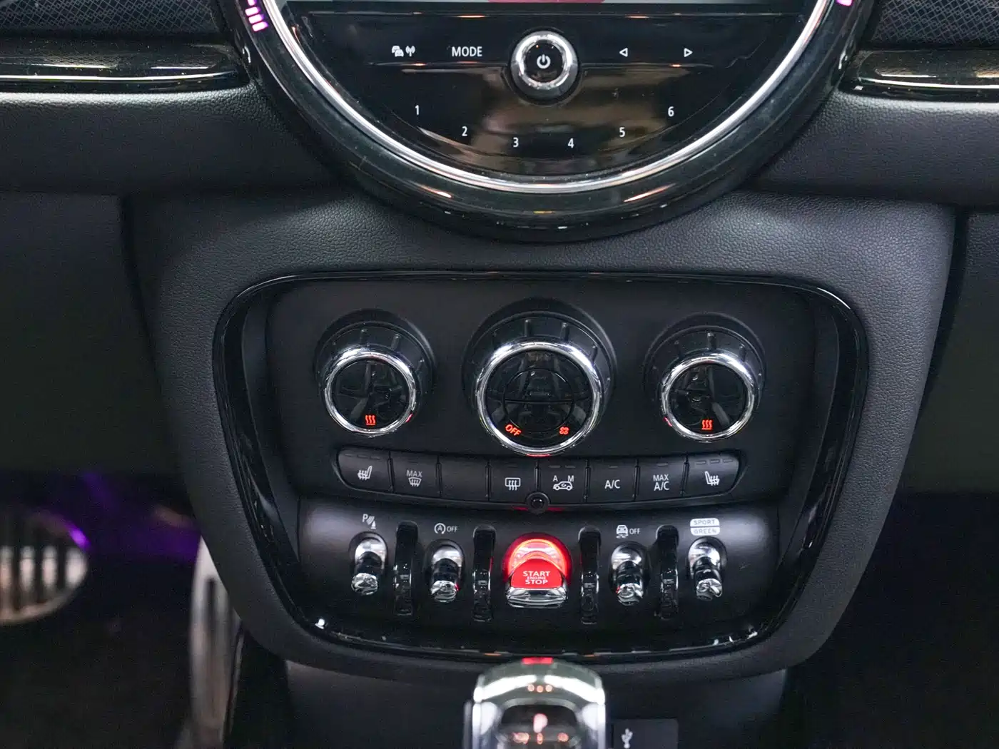 MINI JCW CLUBMAN 2021 2.0T JOHN COOPER WORKS ALL-IN фото 15