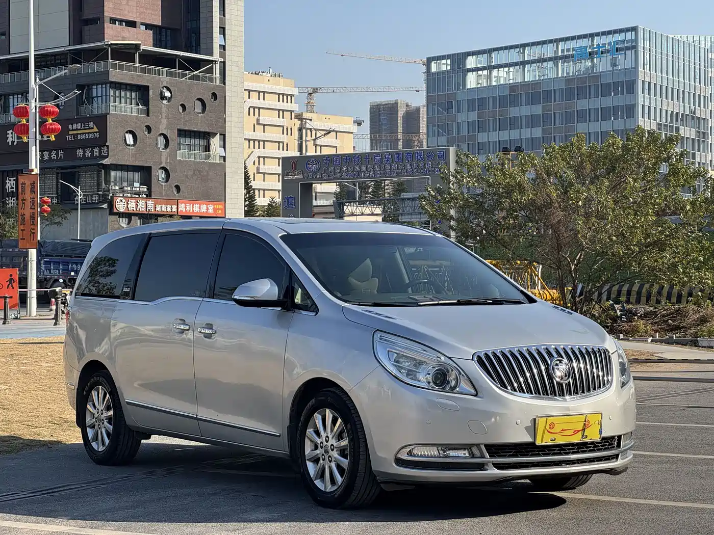 Buick GL8 2011 3.0L XT Luxury Business Flagship фото 6