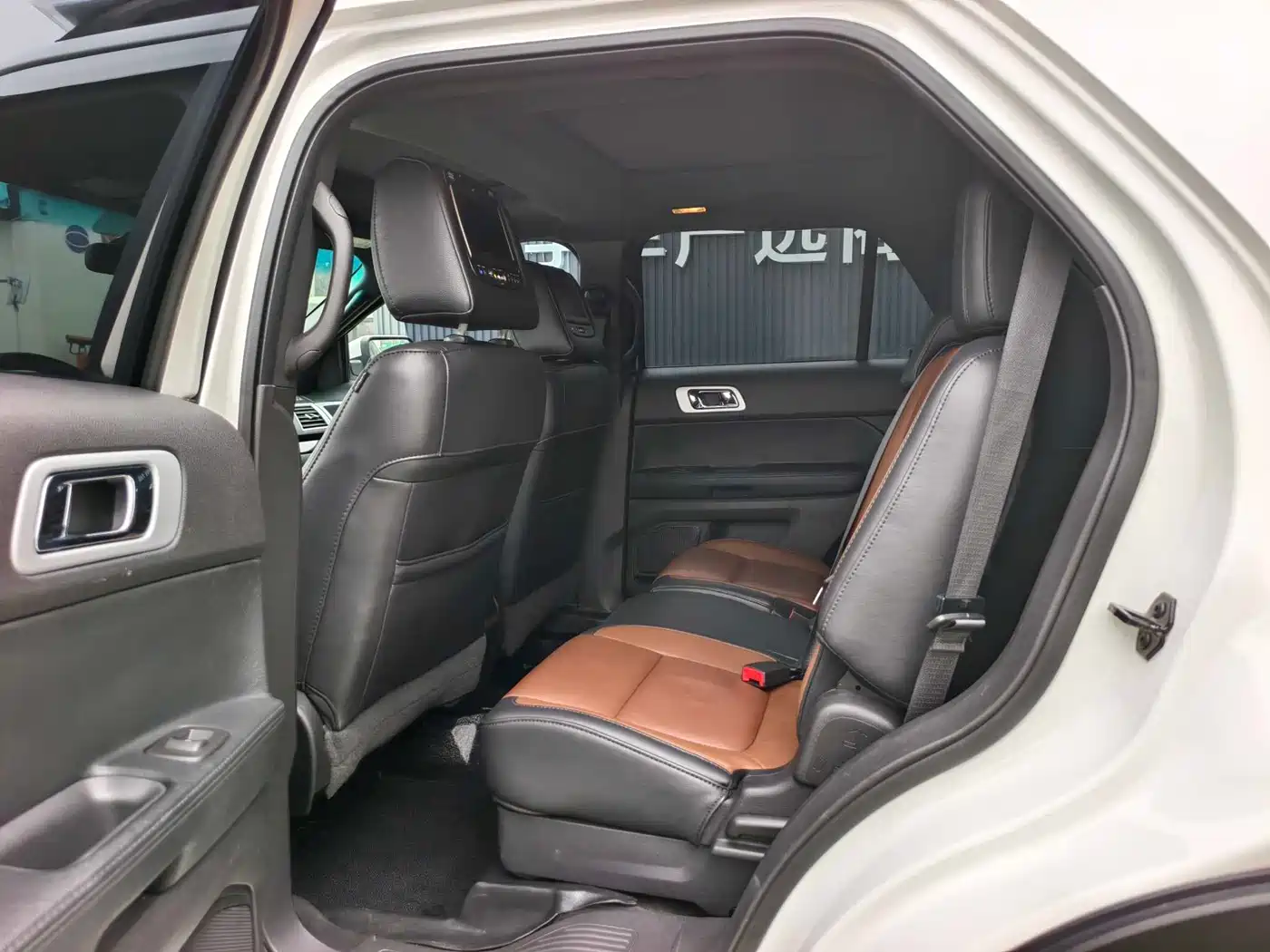 Ford Explorer (Import) 2015 2013 3.5L Premium Edition