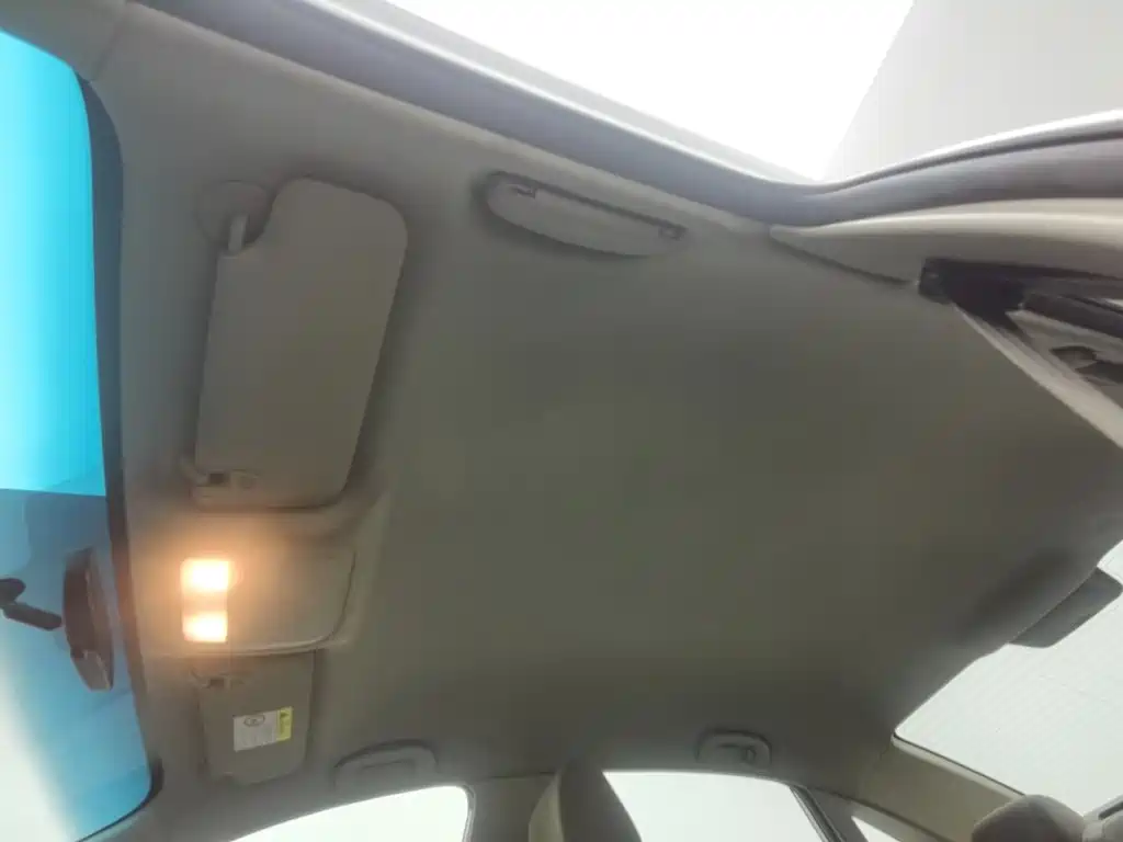 Фото 14 - Buick Excelle