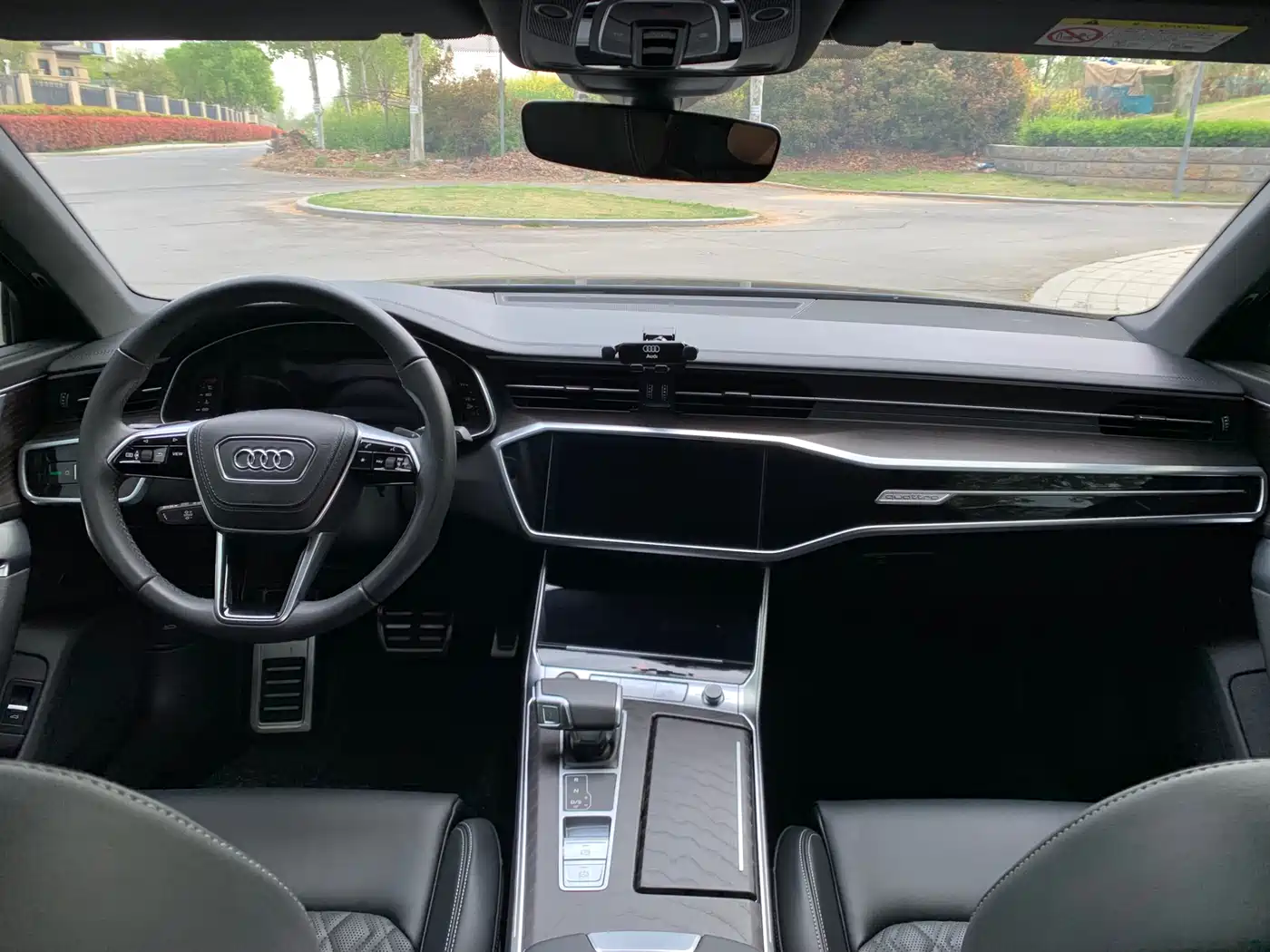 Audi A6L 2025 45 TFSI quattro Premium Sport фото 7