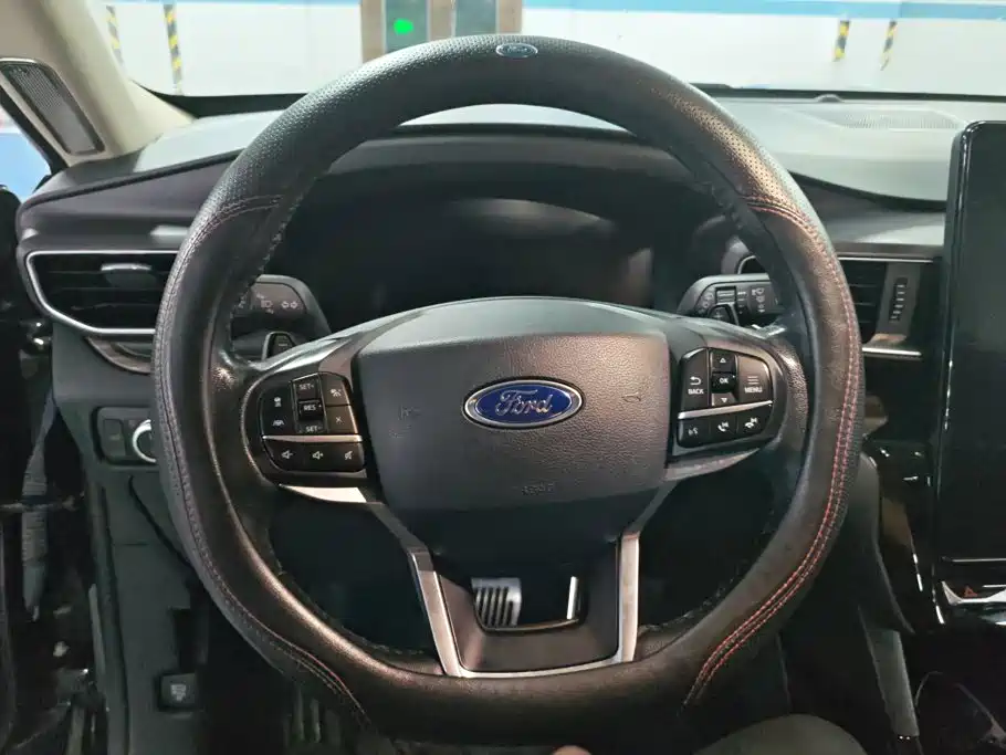 Ford Explorer 2021 2020 EcoBoost 285 AWD Titanium Edition 6-Seater