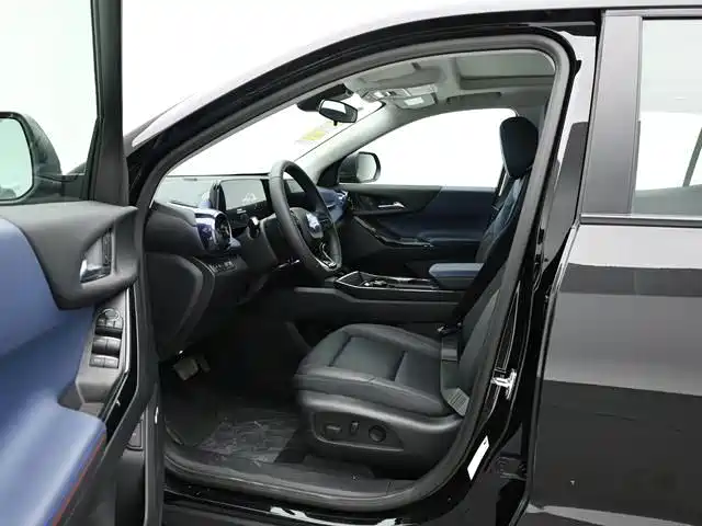 Chevrolet Equinox Plus 2026 2024 102km RS Ultimate Edition