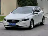 Photo 1 - Volvo V40