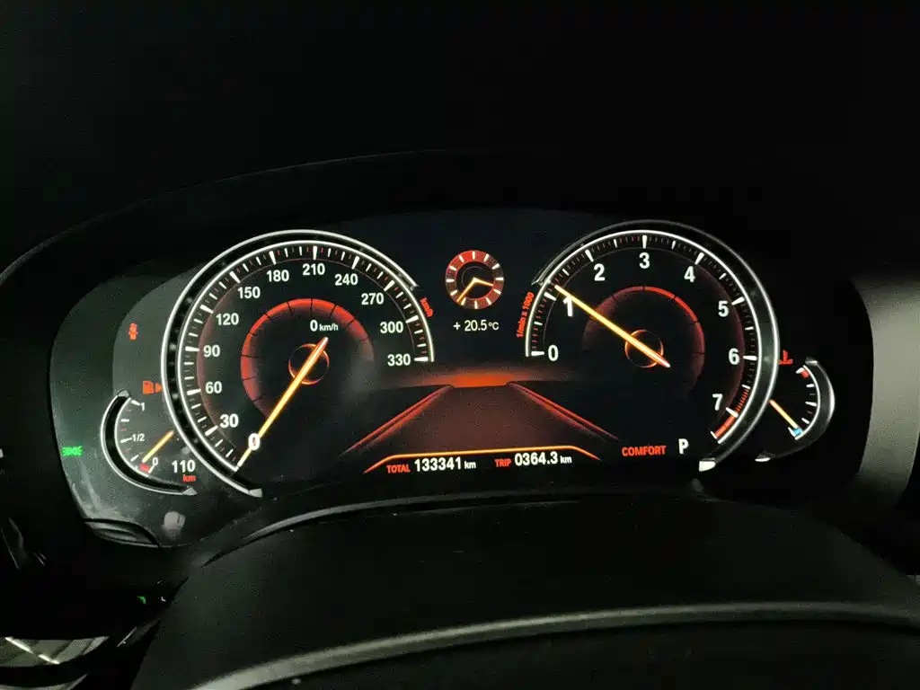 BMW 6 Series GT 2018 630i M Sport Package фото 8