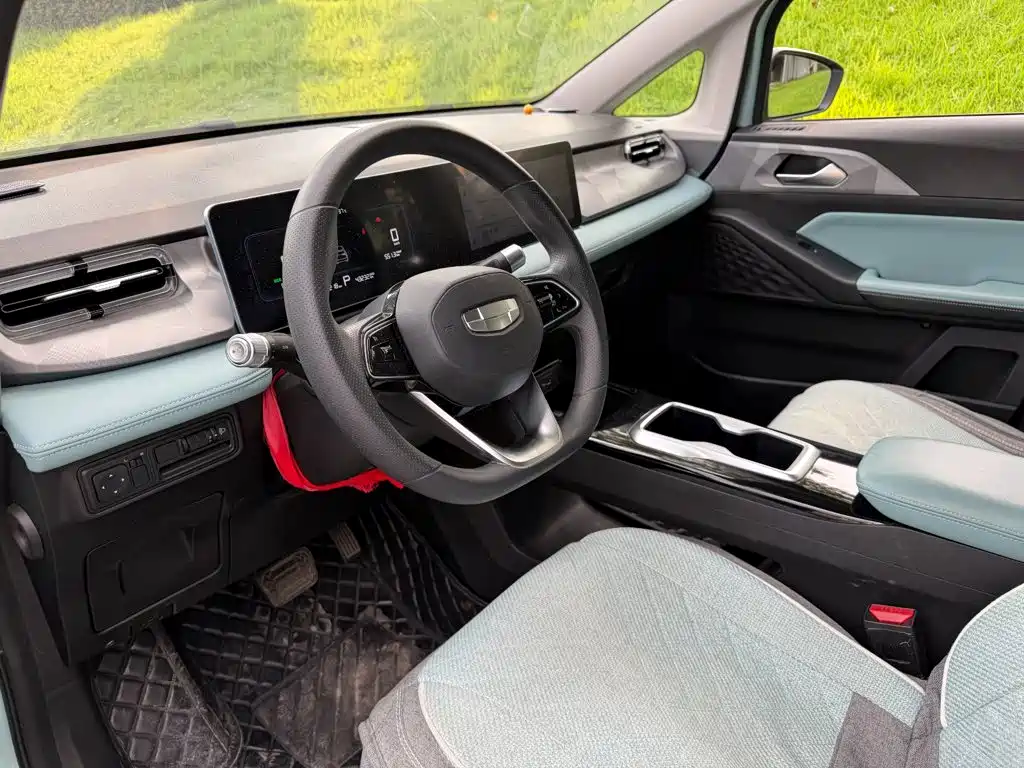 Geely Geometry E Firefly 2024 2024 Model 401km Fluorescent