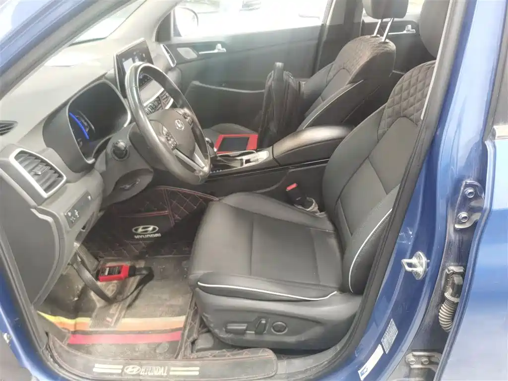 Hyundai Tucson 2019 280TGDi Dual-clutch 2WD Fashion Edition China VI фото 15