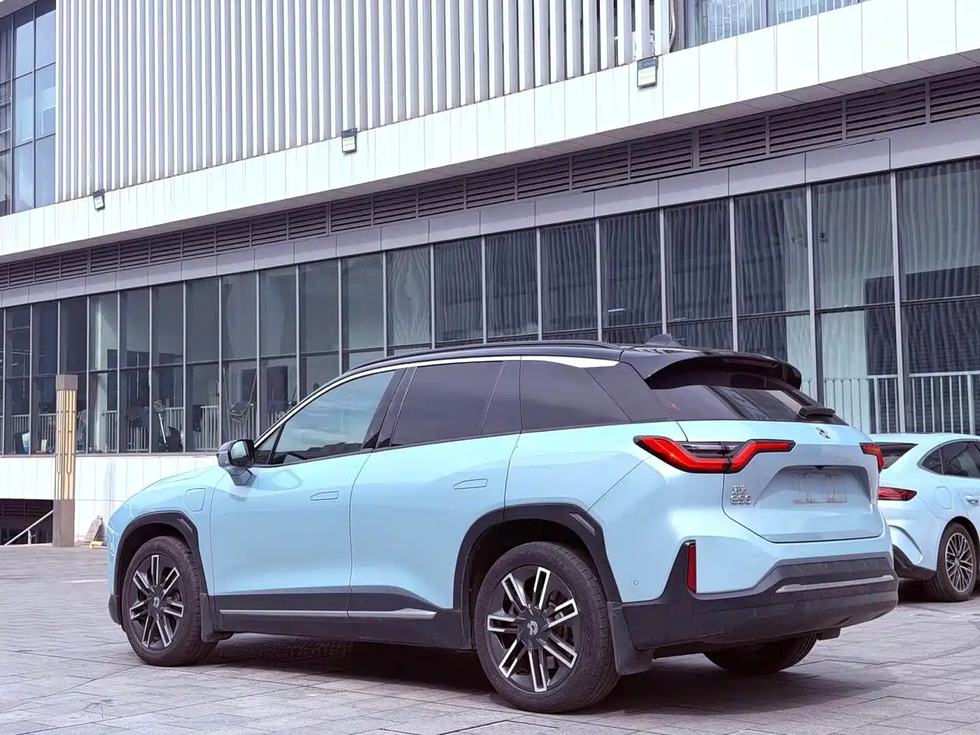 NIO NIO ES6