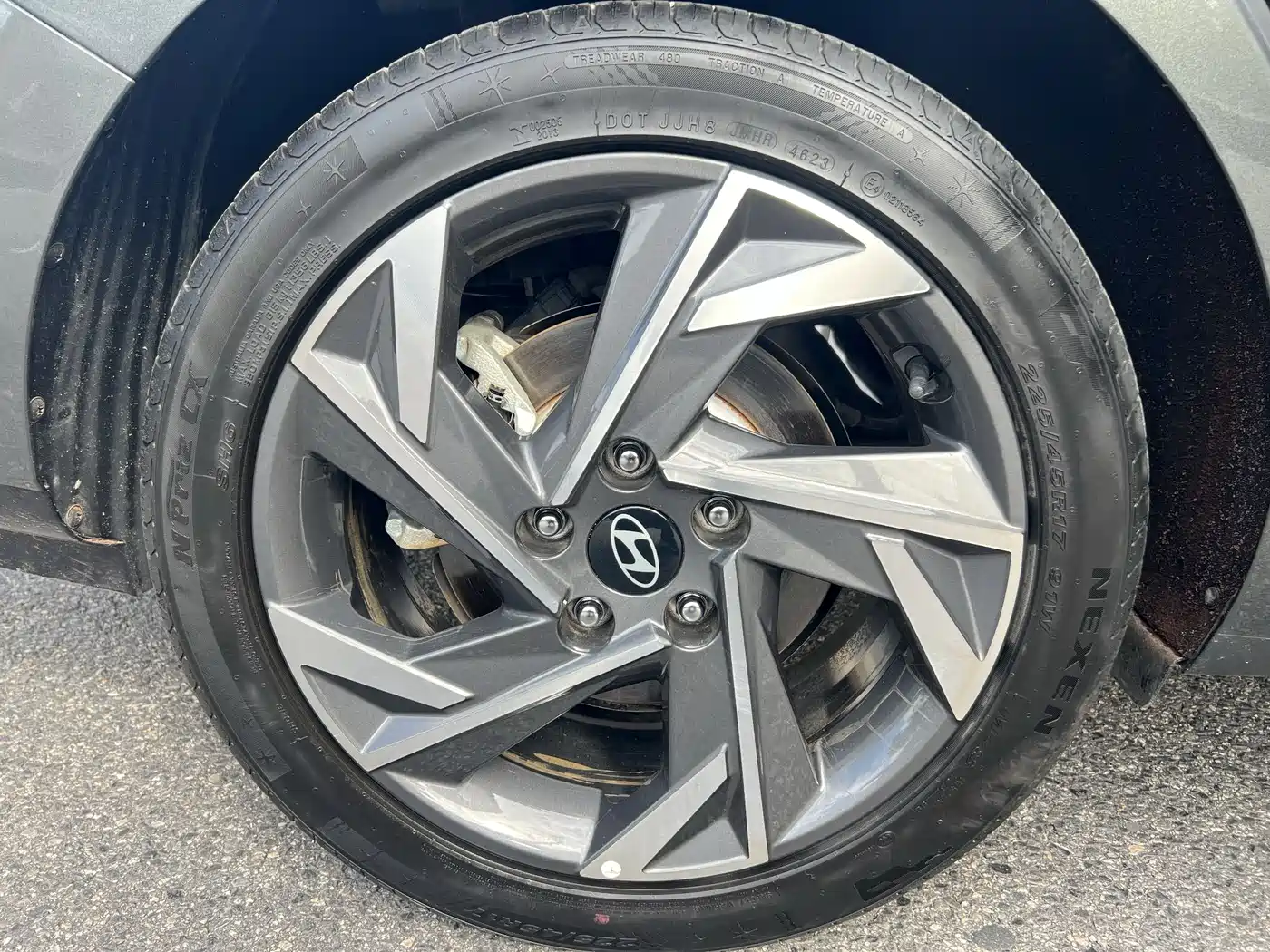Hyundai Elantra 2023 1.5L CVT GLX Elite Edition фото 6
