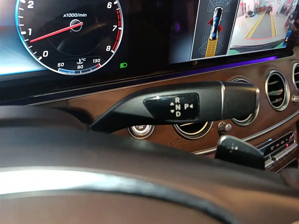 Mercedes-Benz E-Class 2018 Facelift E 200 L фото 10