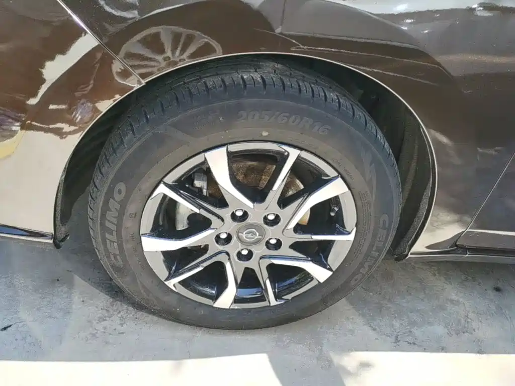 Haima Famila F7 2018 2017 Model 1.5T 7-Seater Automatic Flagship