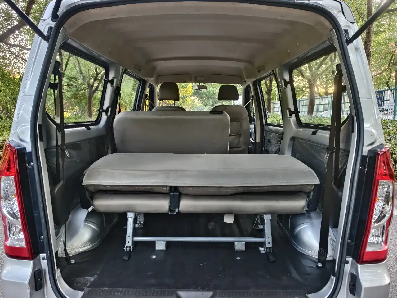 Wuling Motors Wuling Rongguang S 2023 2023 1.5L Base 5/7 Seater