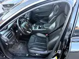 Фото 4 - Hongqi H5