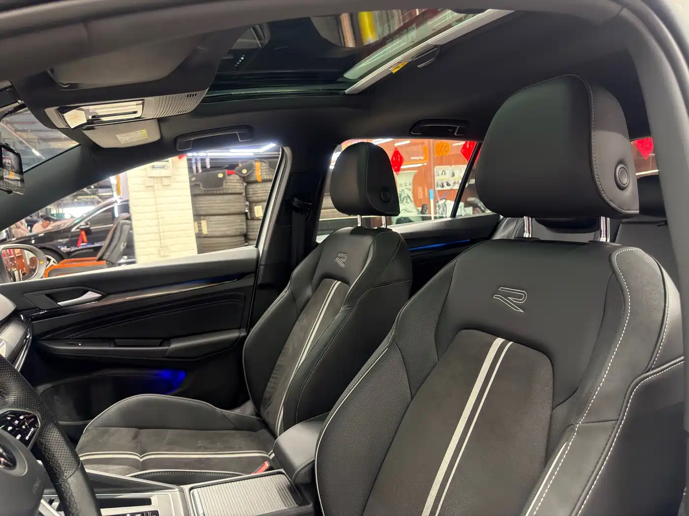  Volkswagen Golf 2023 Facelift 280TSI DSG R-Line Lite 14