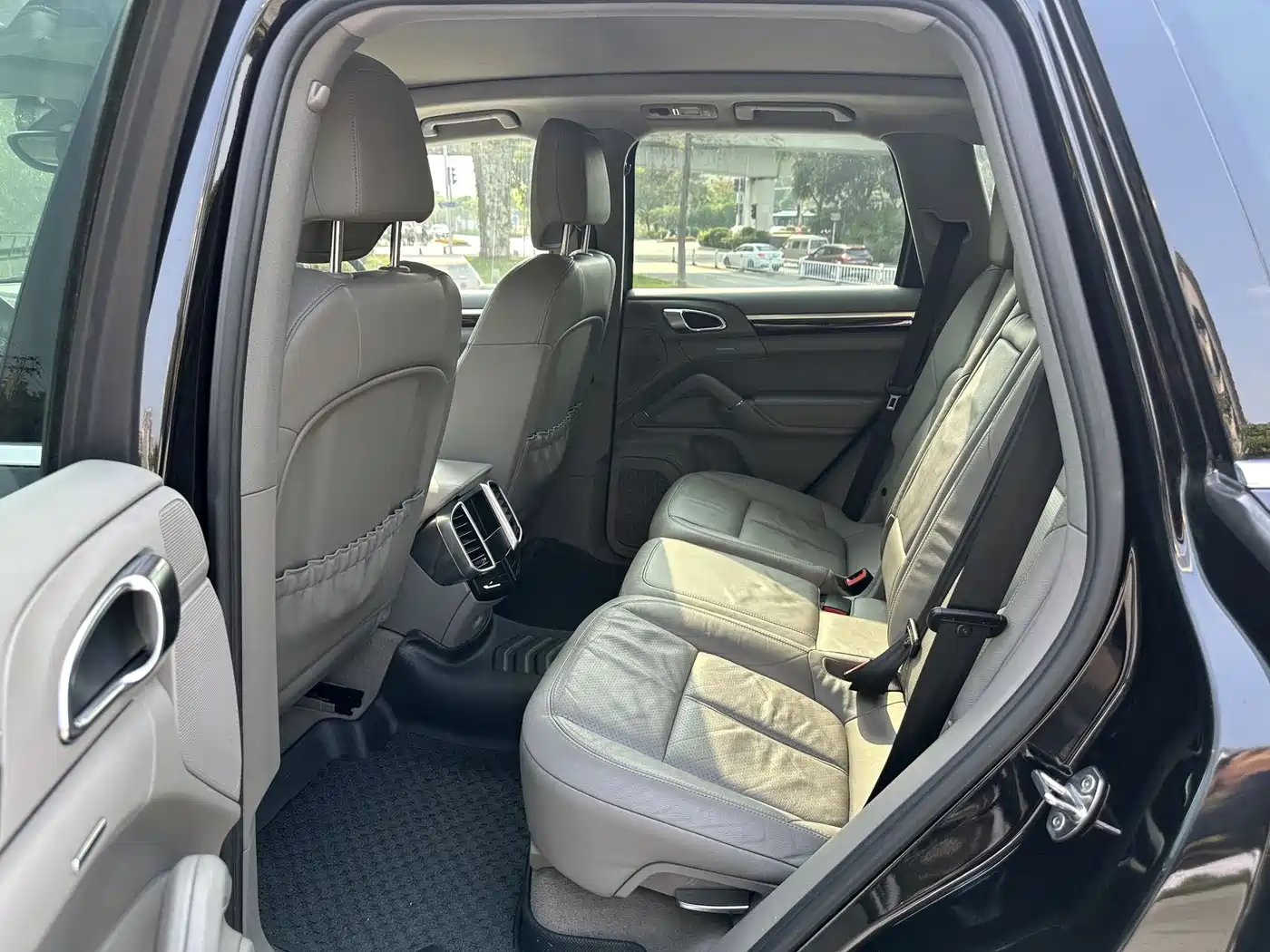 Porsche Cayenne 2011 Cayenne 3.0T фото 8