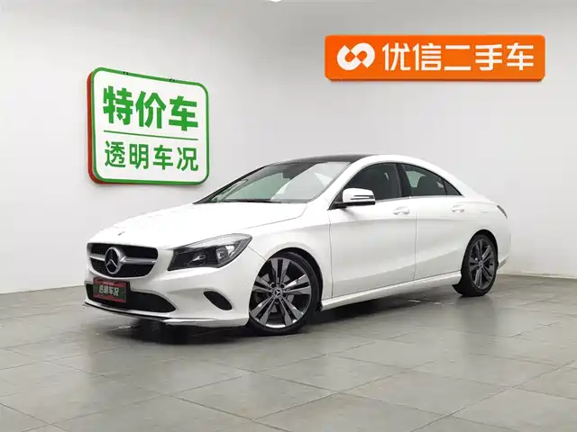 MERCEDES-BENZ CLA