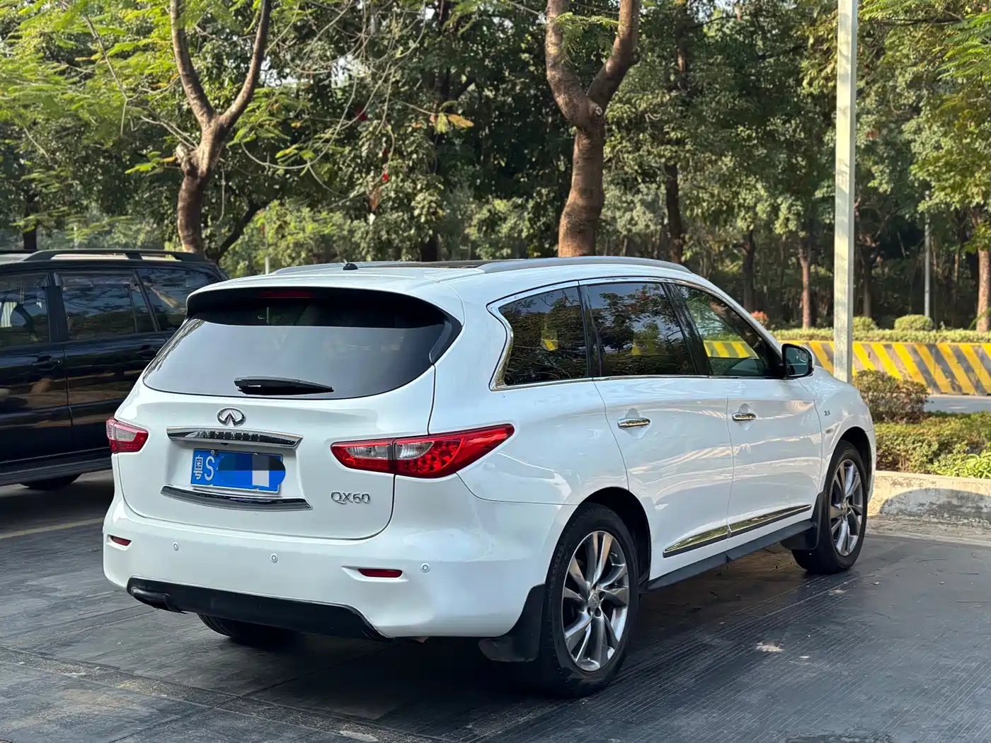 Фото 6 - Infiniti QX60 (Import)